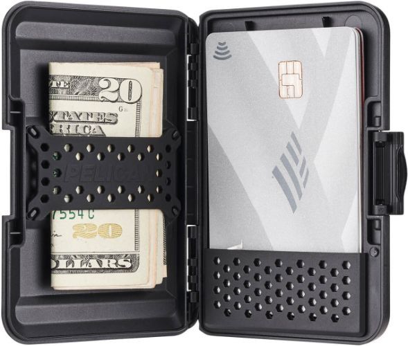 Pelican Protector MagSafe Wallet - Black