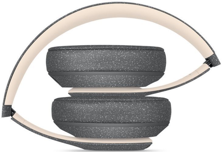 Beats by Dre Beats Studio3 Wireless Over‑Ear Headphones - Image 44