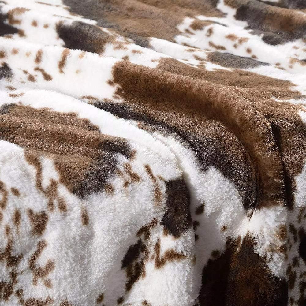 Member's Mark Hotel Premier Collection Luxury Throw (60 in x 70 in) - Image 9