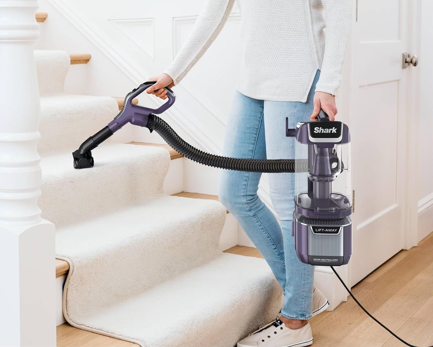 Shark LA701 Rotator Pet Lift-Away ADV Upright Vacuum Cleaner - Image 5
