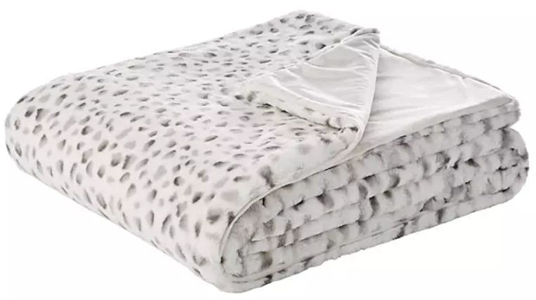 Member's Mark Hotel Premier Collection Luxury Throw (60 in x 70 in)